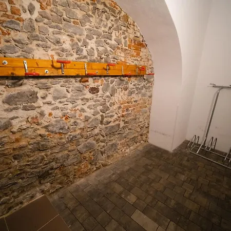 21 Třeboň