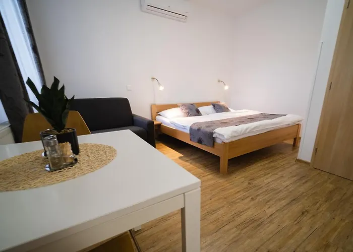 21 * Třeboň