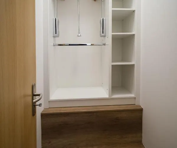 21 Třeboň
